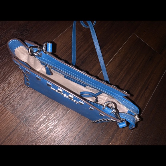 Michael Kors Selma Leather Crossbody - Picture 3 of 3